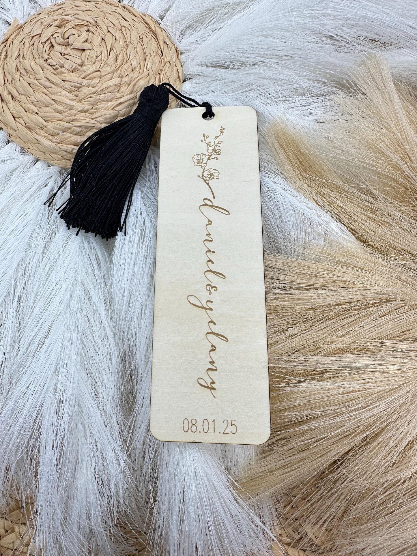 Personalized Wedding Favors| Bookmarker Favors | Bridal Shower Keepsake | Gift for Guest