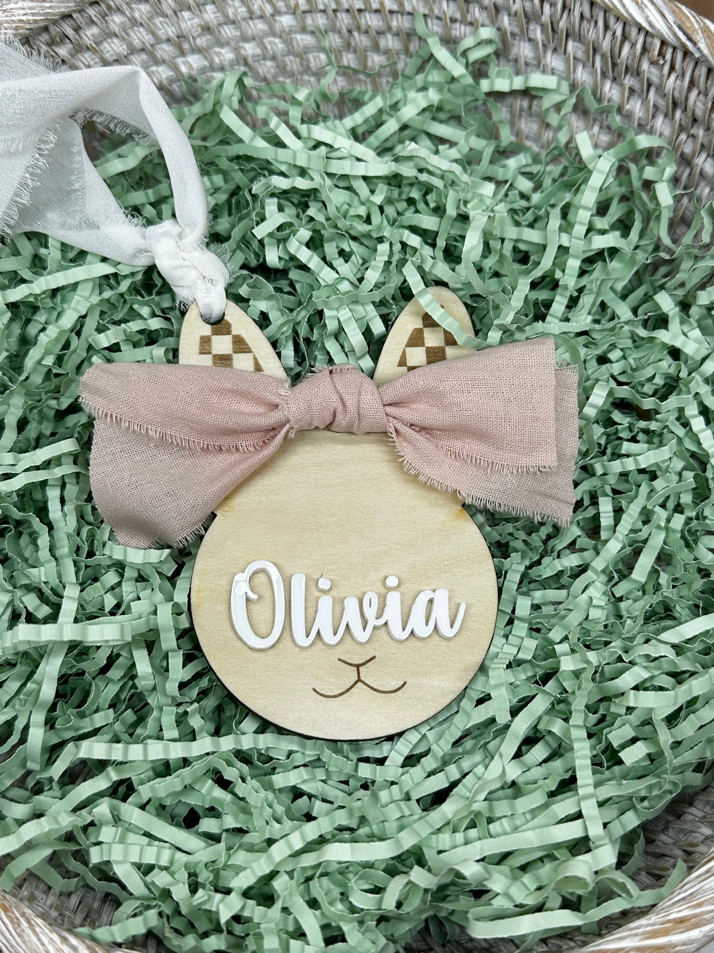 Personalized Easter Bunny Basket Tag with Name, Boy Bunny Tag with Baseball Cap, Custom Easter Basket Name Tag, Wooden Bunny Tag for Kids Easter Gift